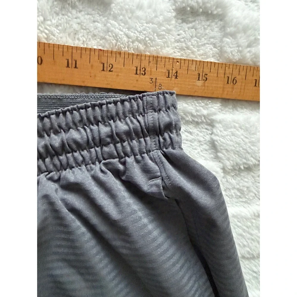Nike Mens Basketball Shorts Gray Athletic Gym Training Large EUC